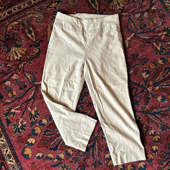 New Directions Tan Stretch Pants Capris Size 8 - Picture 1 of 4